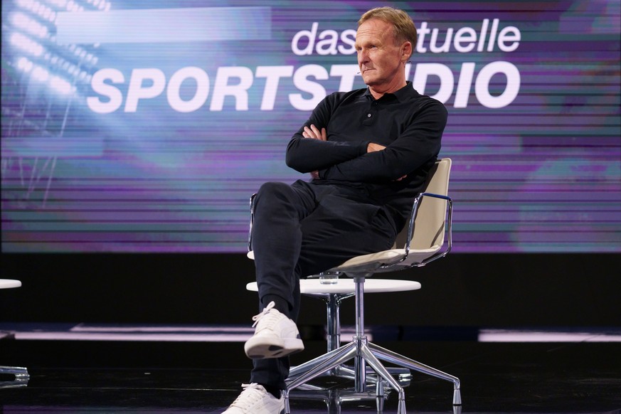 HANS-JOACHIM WATZKE DAS AKTUELLE SPORTSTUDIO ZDF MAINZ *** HANS JOACHIM WATZKE THE CURRENT SPORTS STUDIO ZDF MAINZ PUBLICATIONxNOTxINxUSA