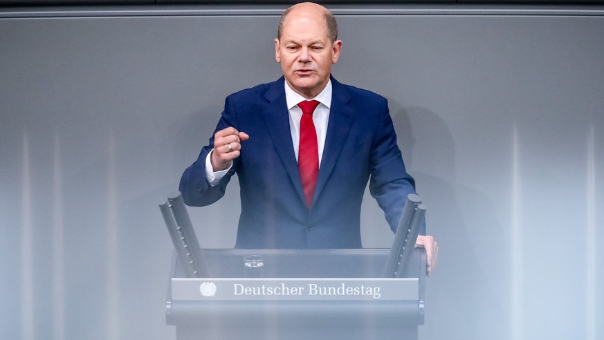 18.05.2018, Berlin: Olaf Scholz (SPD), Bundesfinanzminister, spricht im Bundestag in der Schlussrunde bei den Haushaltsberatungen im Plenum. Foto: Michael Kappeler/dpa +++ dpa-Bildfunk +++