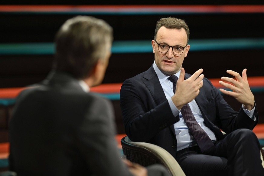 Markus Lanz li. mit Jens Spahn 10/24 her Markus Lanz li. und Jens Spahn am 1. Oktober 2024 in Markus Lanz , ZDF TV Fernsehen Talkshow Talk Show Deutschland deutsch deutscher Mann CDU Politiker Politik ...