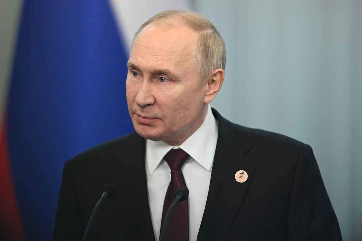 Kyrgyzstan EAEU Summit 8335966 09.12.2022 Russian President Vladimir Putin answers questions from reporters after the Eurasian Economic Union s EAEU summit in Bishkek, Kyrgyzstan. Pavel Bednyakov / Sp ...
