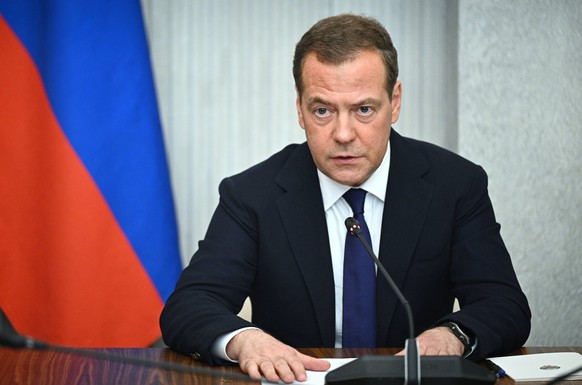 Deputy head of Russia s Security Council and chairman of the United Russia party, Dmitry Medvedev, chairs a meeting on support measures of internally displaced people from Eastern Ukraine in Platov In ...
