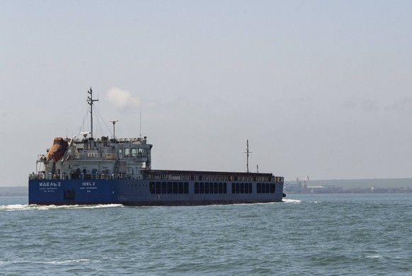 Russia Ðrimean Bridge 8423296 19.04.2023 The Idel-2 cargo ship sails across the Kerch Strait, in Crimea, Russia. Dmitry Makeev / Sputnik Kerch Republic of Crimea Russia PUBLICATIONxINxGERxSUIxAUTxONLY ...