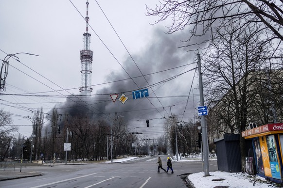 Smoke billows from the TV tower, amid Russia's invasion of Ukraine, in Kiev, Ukraine March 1, 2022. REUTERS/Carlos Barria