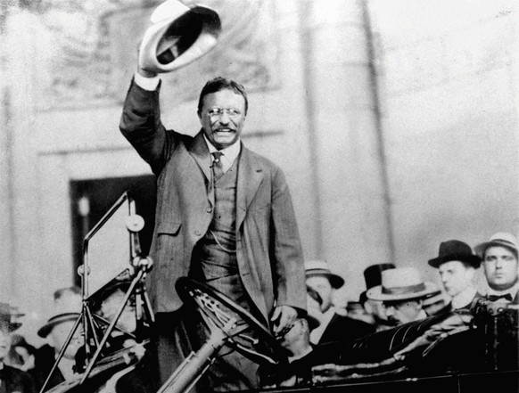 FILE - Theodore Roosevelt campaigns for the presidency in 1904. Theodore Roosevelt, as well as Woodrow Wilson, who revived the practice of delivering the annual State of the Union in person to Congres ...