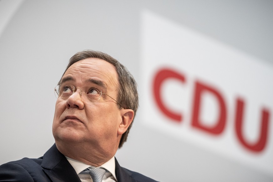 15.03.2021, Berlin: Armin Laschet, CDU-Bundesvorsitzender und Ministerpr�sident von Nordrhein-Westfalen, nimmt an einer Pressekonferenz im Konrad-Adenauer-Haus der CDU nach den Gremiensitzungen zu den ...