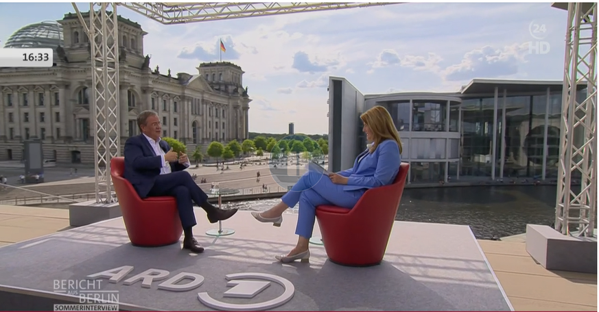 Unions-Kanzlerkandidat Armin Laschet stellt sich als erster Gast den Fragen Tina Hassels im ARD-Sommerinterview.