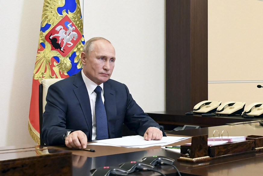 Wladimir Putin, Präsident von Russland, gibt in der Residenz Nowo-Ogaryowo eine Erklärung zur Lage in Berg-Karabach ab.