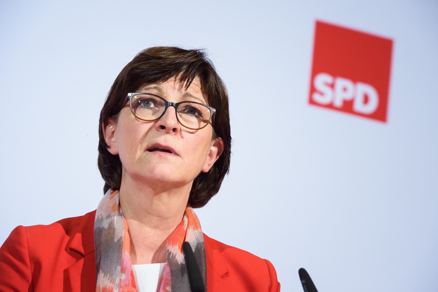 ARCHIV - 09.02.2020, Berlin: Saskia Esken, Bundesvorsitzende der SPD, spricht w