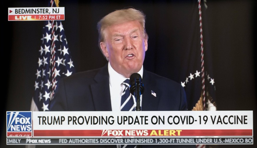 Präsident Trump verkündet auf einer Pressekonferenz in Bedminster die großartigen Erfolge seiner Regierung.