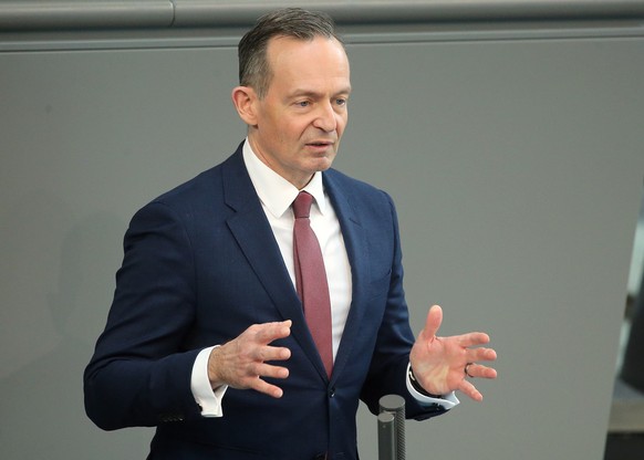 16.03.2023, Berlin: Volker Wissing (FDP), Bundesverkehrsminister, spricht bei der Sitzung des Bundestags w