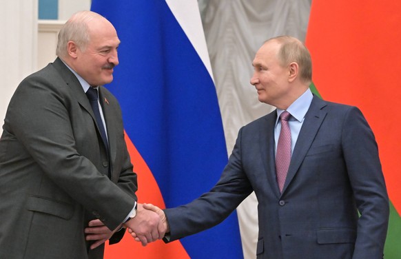 Verbündete: Der belarussische Machthaber Alexander Lukaschenko (l.) und Wladimir Putin.