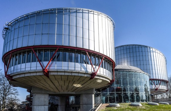 Europaeischer Gerichtshof fuer Menschenrechte EGMR, European Court of Human Rights, in Strassburg Strasbourg. Der EGMR hat eine vorlaeufige Massnahme gegen Russland im Verfahren um den Ukraine-Krieg e ...