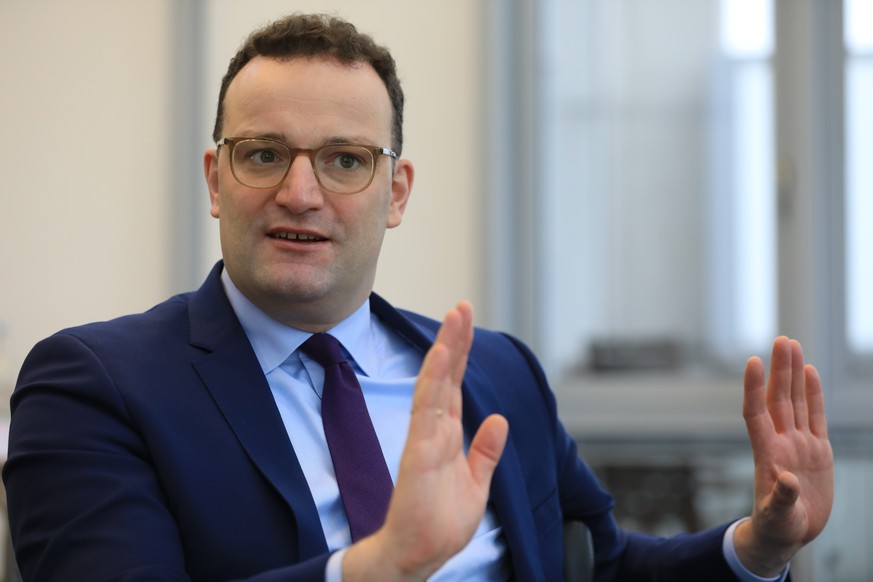 Jens Spahn soll mehr als hundert Anträge auf Sterbehilfe pauschal ablehnen gelassen haben.