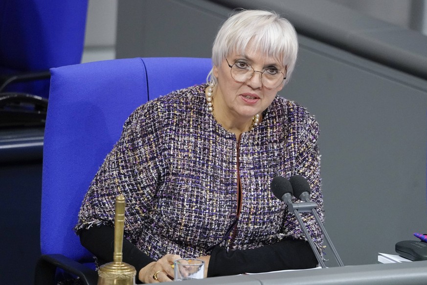 Die Bundestagsvizepräsidentin Claudia Roth fordert erhöhten Druck auf die Türkei.