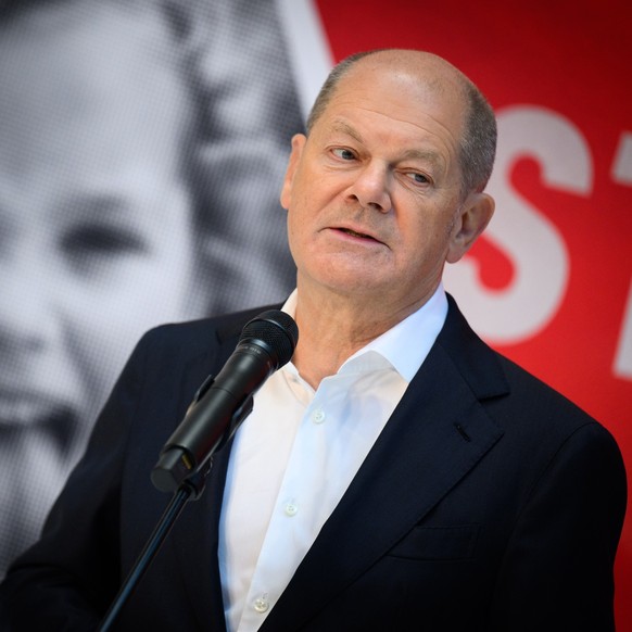 15.01.2025, Berlin: Bundeskanzler Olaf Scholz (SPD)