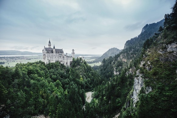 Neuschwanstein Castle, Hohenschwangau, Bayern, Germany PUBLICATIONxINxGERxSUIxAUTxONLY Copyright: SvenxHagolani fStopImages1820051