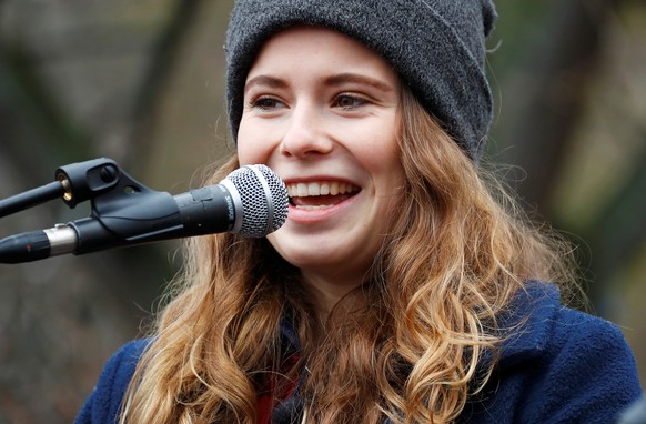 Luisa Neubauer, one of the organisers, speaks during a &quot;Fridays for Future&quot; protest, claiming for urgent measures to combat climate change, in Berlin, Germany, March 29, 2019. REUTERS/Fabriz ...