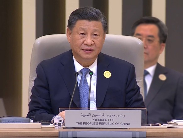 221209 -- RIYADH, Dec. 9, 2022 -- Chinese President Xi Jinping attends the first China-Arab States Summit and delivers a keynote speech titled Carrying Forward the Spirit of China-Arab Friendship and  ...