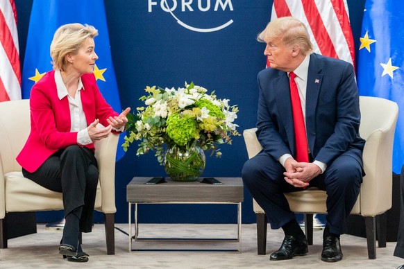 January 21, 2020, Davos, Switzerland : President DONALD TRUMP meets with the President of the European Commission URSULA VON DER LEYEN during the 50th Annual World Economic Forum meeting Tuesday, Jan. ...