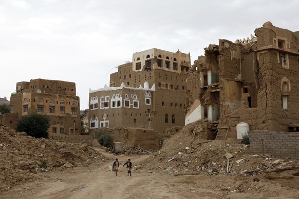 Von Luftangriffen zerstörte Häuser in Sa'da, Jemen.