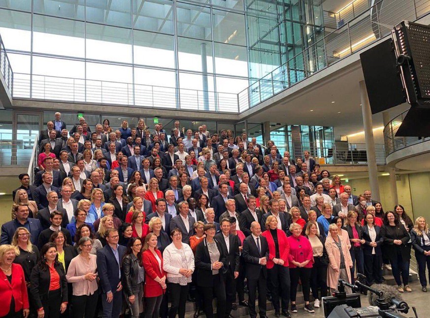 So präsentierte sich die neu gewählte SPD-Fraktion am Mittwoch im Bundestag