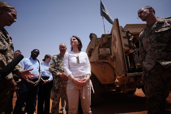 Annalena Baerbock bei der Bundeswehr in Mali.