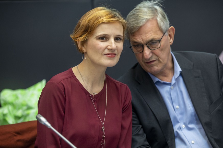 Bernd Riexinger schaut skeptisch. Seit 2012 bildet er zusammen mit Katja Kipping den Parteivorsitz der Partei "Die Linke".