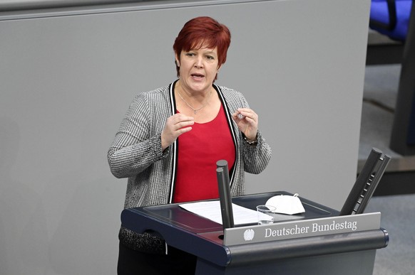 Susanne Ferschl in der 2. Sitzung des Deutschen Bundestages im Reichstagsgebäude. Berlin, 11.11.2021