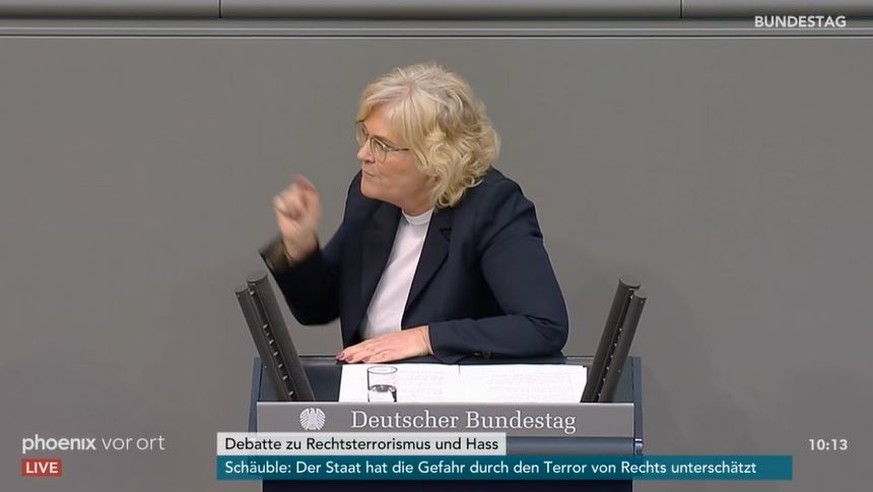 Justizministerin Lambrecht im Bundestag.
