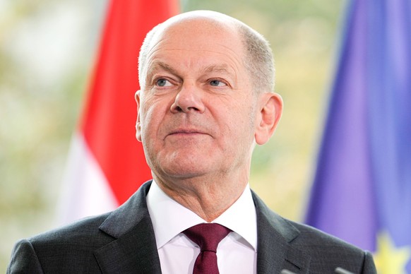 Presseunterrichtung des Bundeskanzler und dem Ministerpraesidenten des Koenigreichs der Niederlande im Bundeskanzleramt Aktuell, 04.10.2022, Berlin, Olaf Scholz der Bundeskanzler der Bundesrepublik De ...