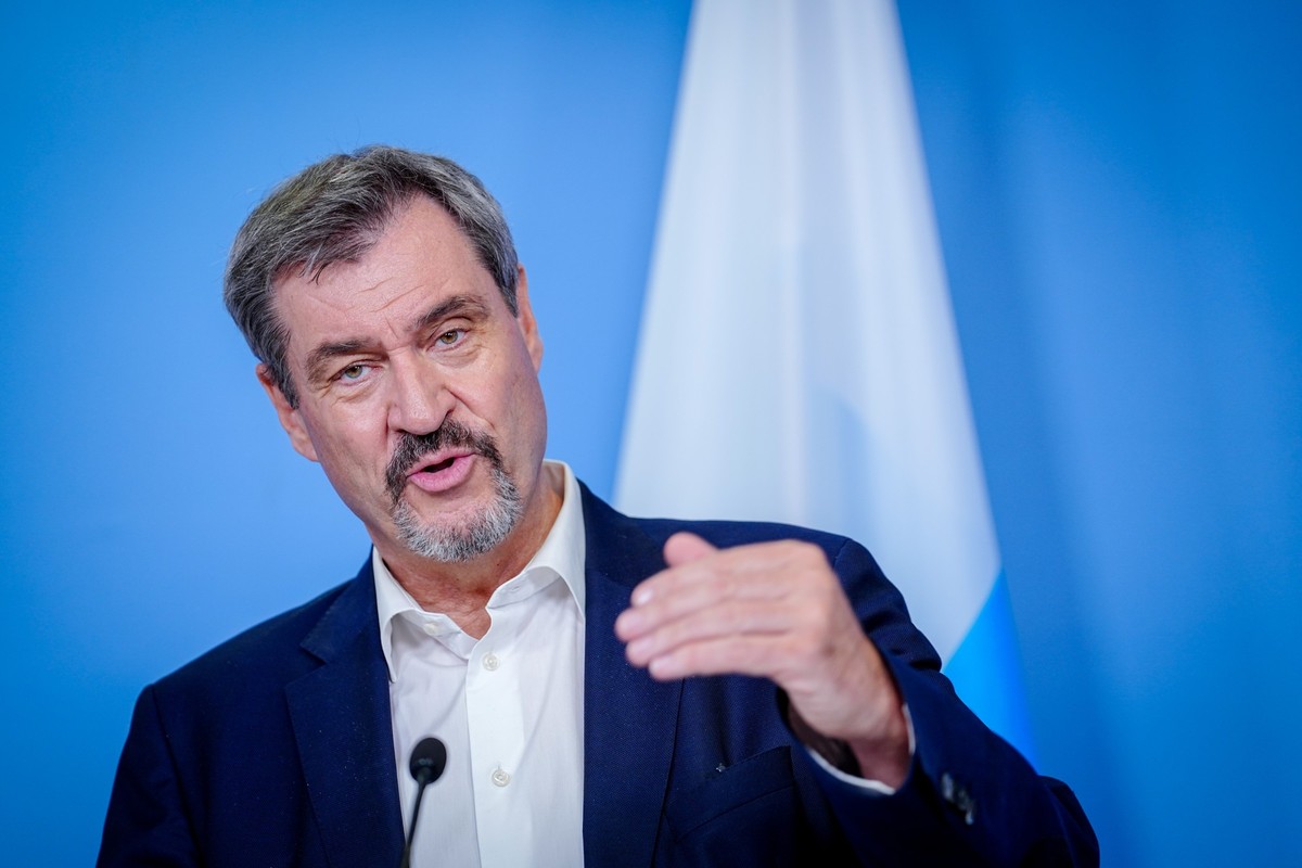 ARCHIV - 05.06.2025, Berlin: Markus Söder, CSU-Vorsitzender und Ministerpräsident von Bayern und CSU-Vorsitzender, spricht auf einer Pressekonferenz im Haus der Bundespressekonferenz. (zu dpa: «Stroms ...