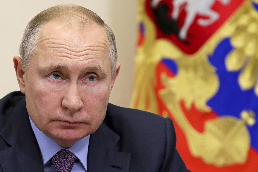 Der russische Präsident Wladimir Putin hat die Verlängerung des New-Start-Abkommens mit den USA unterzeichnet.
