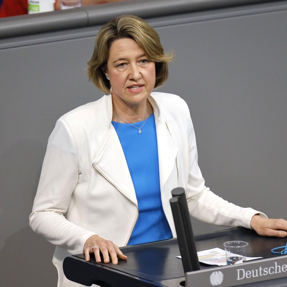 Anja Weisgerber in der 236. Sitzung des Deutschen Bundestages im Reichstagsgebäude. Berlin, 24.06.2021