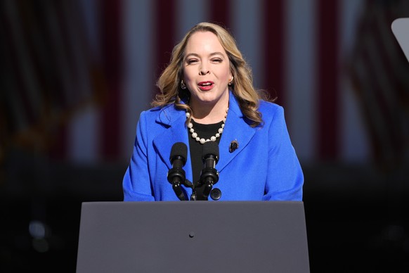 Olivia Troye speaks before Democratic presidential nominee Vice President Kamala Harris during a campaign event at Washington Crossing Historic Park, Wednesday, Oct. 16, 2024, in Washington Crossing,  ...