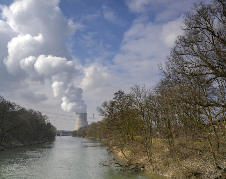Das Europäische Parlament hat dem umstrittenen Vorschlag der EU-Kommission zugestimmt: Investitionen in Atom und Gas können künftig als klimafreundlich gewertet werden.
