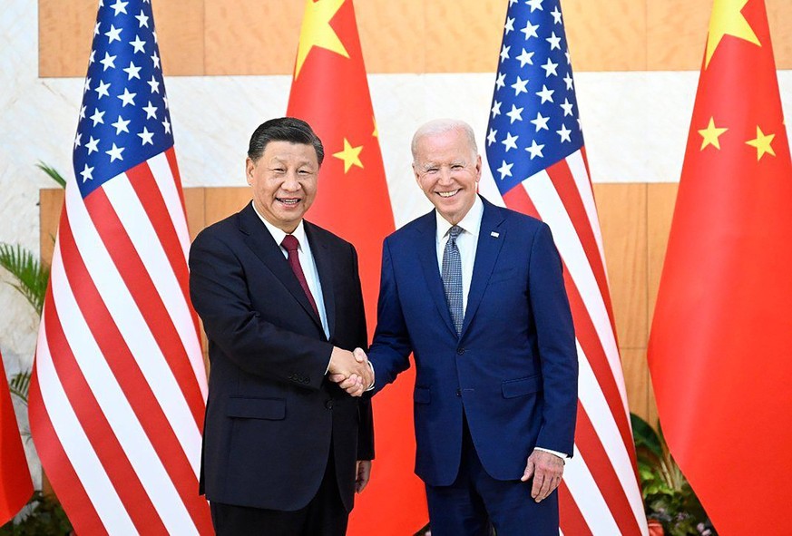 News Themen der Woche KW46 News Bilder des Tages US President Joe Biden R and China s President Xi Jinping L shake hands as they meet on the sidelines of the G20 Summit in Nusa Dua on the Indonesian r ...