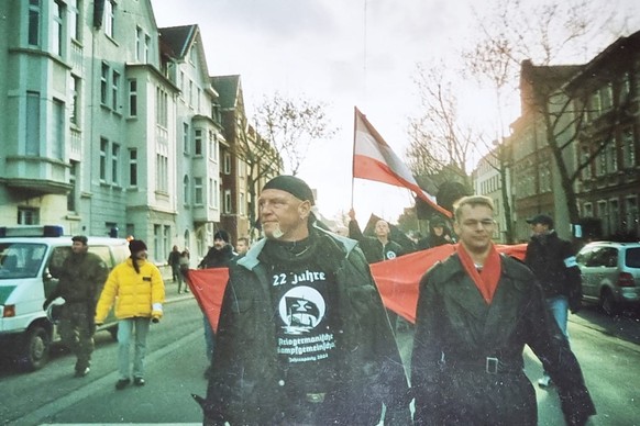 Axel Reitz gemeinsam mit Sigfried Borchardt - auch SS-Siggi genannt - auf einer Demo in Dortmund