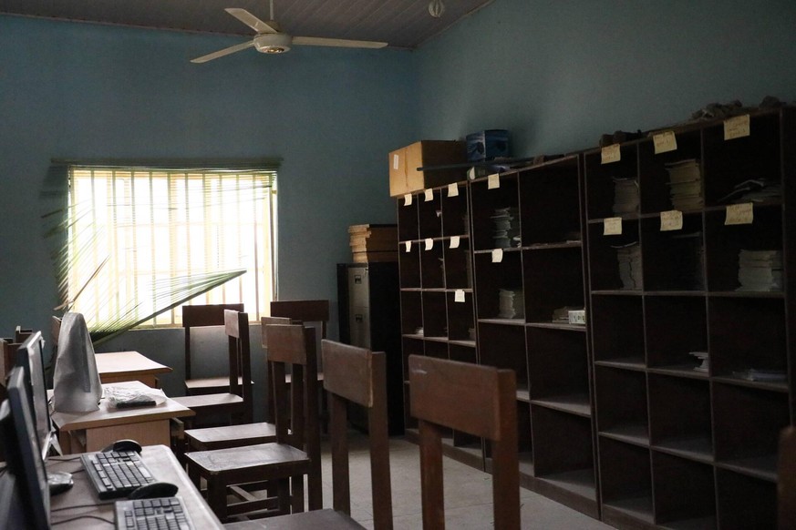 210227 -- ZAMFARA, Feb. 27, 2021 -- Photo taken on Feb. 26, 2021 shows a classroom of the Government Girls Secondary School in Jangebe town in the Talata-Mafara local government area of Zamfara state, ...