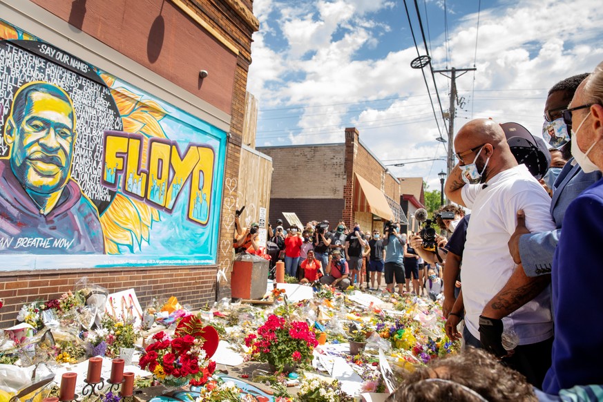 Terrence Floyd, brother of George Floyd, reacts at a makeshift memorial honouring George Floyd, at the spot where he was taken into custody, in Minneapolis, Minnesota, U.S., June 1, 2020. REUTERS/Luca ...