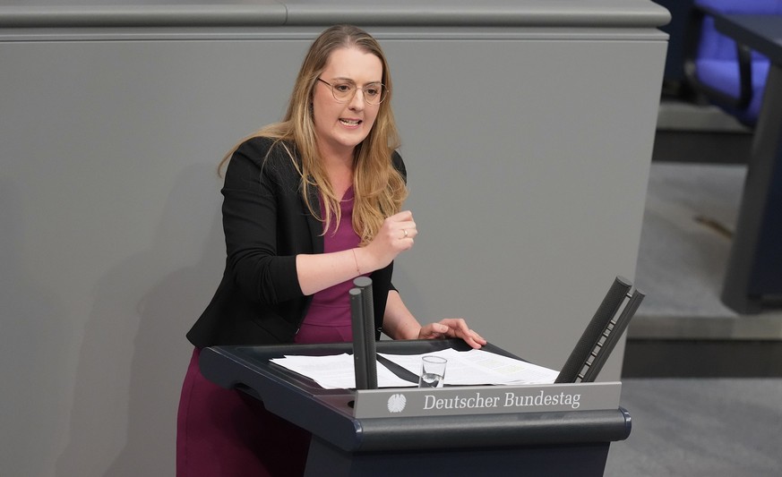 13.03.2025, Berlin: Katharina Dröge, Bundestags Fraktionsvorsitzende von Bündnis 90/Die Grünen, spricht in der 213. Plenarsitzung der 20. Legislaturperiode im Deutschen Bundestag. In dieser und einer  ...