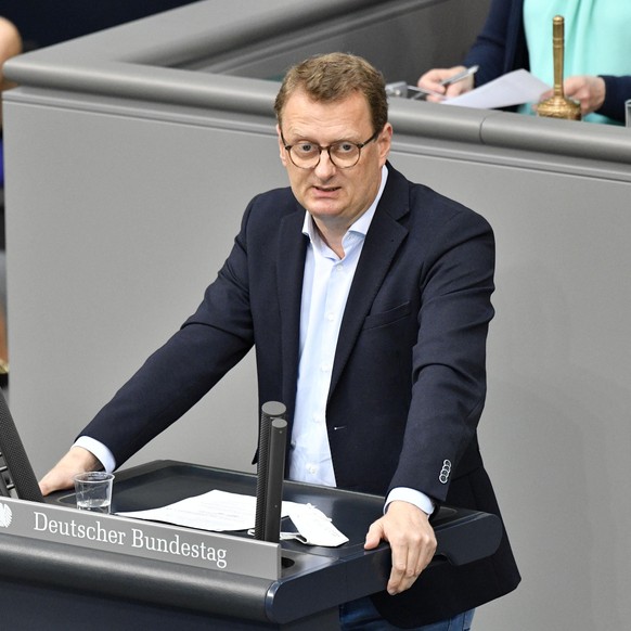 Oliver Kaczmarek in der 237. Sitzung des Deutschen Bundestages im Reichstagsgebäude. Berlin, 25.06.2021