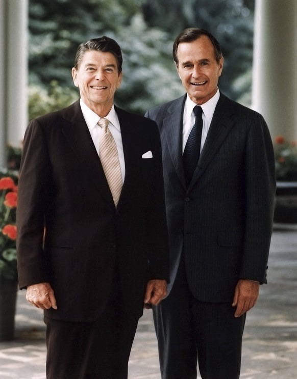 Ronald Reagan (l.) und sein Vizepräsident und Nachfolger George Bush.