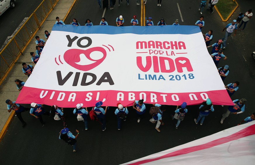 Thounsands take part in the sixth edition of the March for Life in Lima, Peru, 05 May 2018. Thousands of Peruvians marched in Lima against abortion in a massive demonstration promoted by the Catholic  ...
