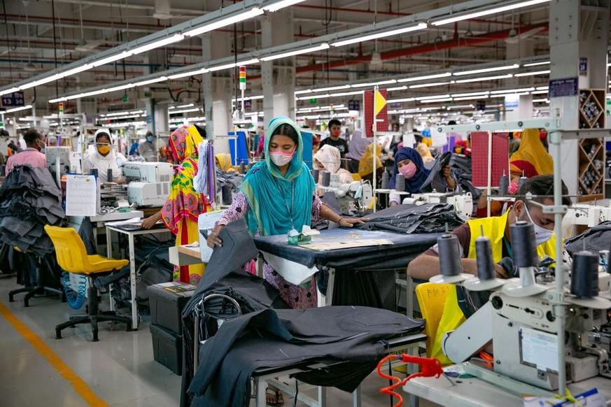 Immer wieder in der Kritik: die Modeindustrie. Das Lieferkettengesetz soll dafür sorge tragen, Kinderarbeit und Menschenrechtsverletzungen vorzubeugen. (Symbolbild)
