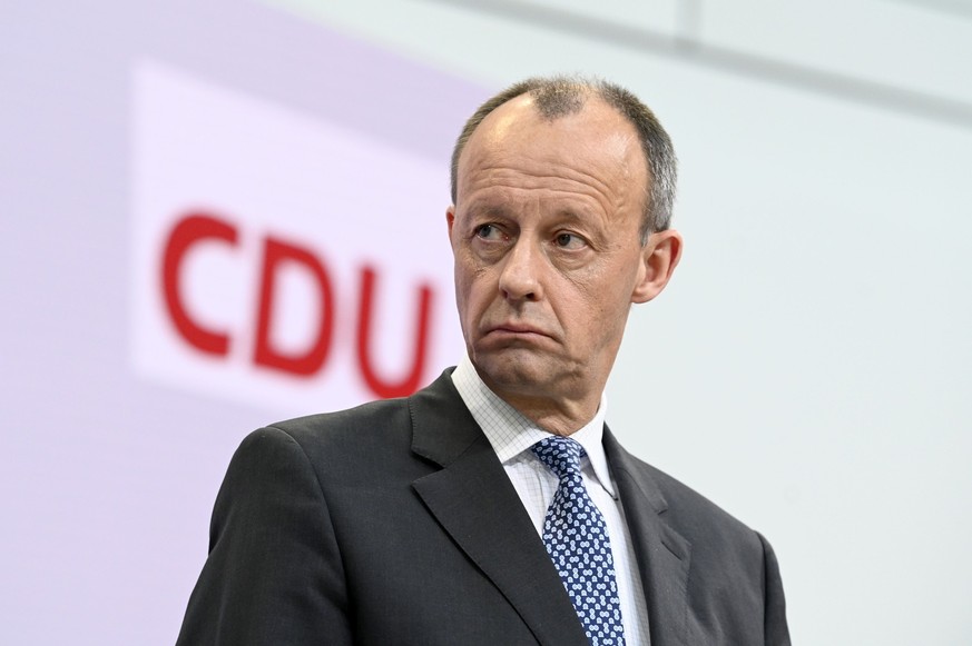 Twitter-User werfen der Union, hier Fraktionschef Friedrich Merz, bei ihrer Kritik an der Verkehrspolitik der Ampel Realitätsverdrehung vor.