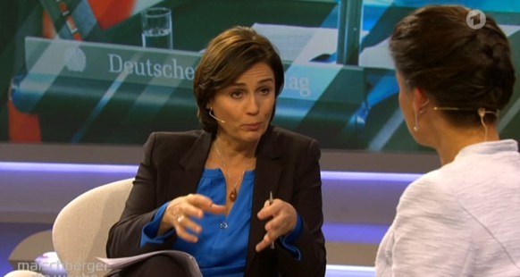 ARD-Moderatorin Sandra Maischberger interviewte die frühere Linken-Spitzenpolitiker Sahra Wagenknecht.