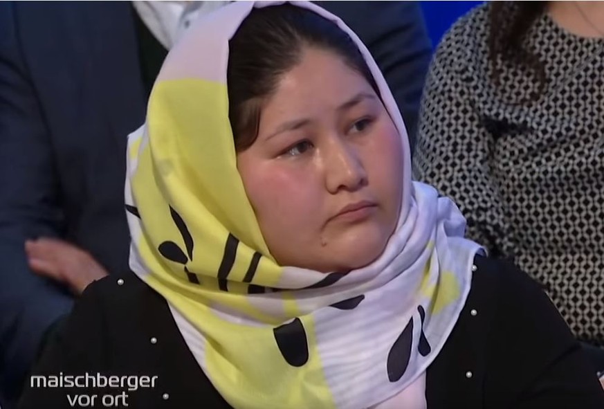 Frau Jafari kam vor vier Jahren aus Afghanistan nach Deutschland. Bei "Maischberger. Vor Ort" konfrontierte sie AfD-Sprecher Chrupalla direkt mit der antimuslimischen Hetze der AfD. 