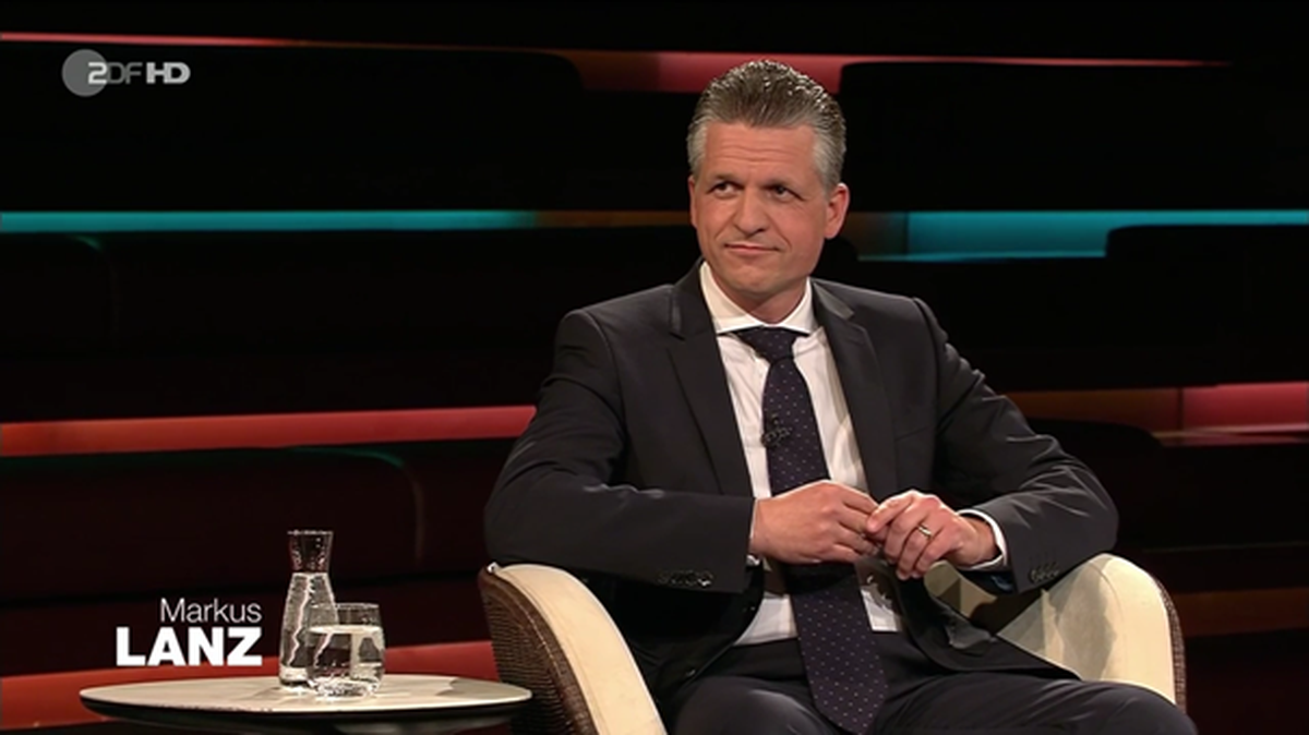 Thorsten Frei muss sich bei "Lanz" harscher Kritik stellen.