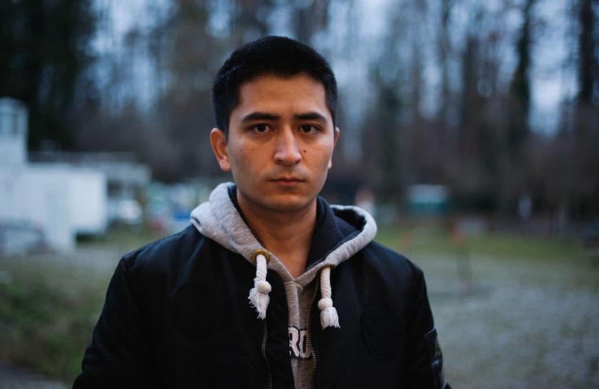 Abdulhafiz Maimaitimin lebt seit einem Jahr in der Schweiz. In China wurde das Leben für ihn als Uigure immer schwieriger. bild: watson.ch