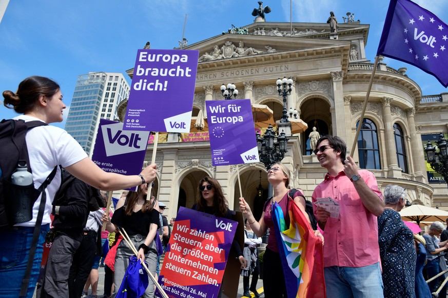 Unterstützer der Partei Volt im Jahr 2019, vor der Europawahl. 
